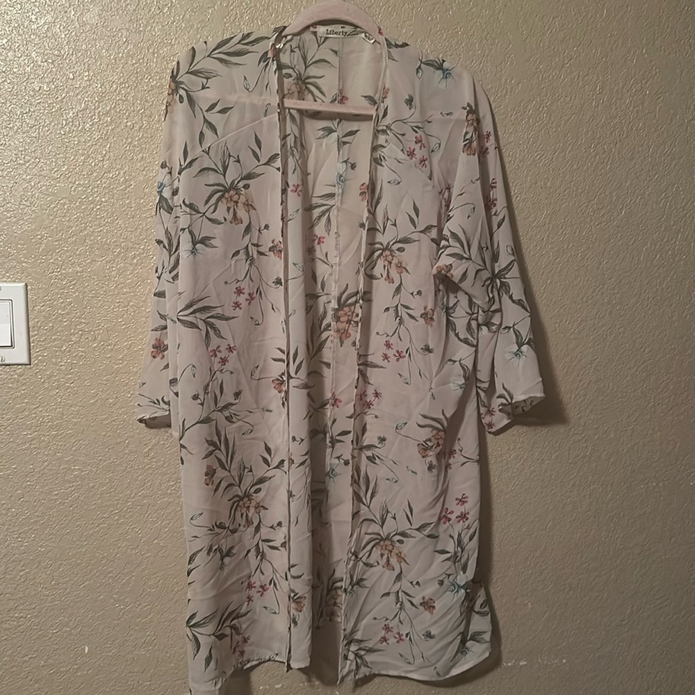 Liberty love small floral kimono robe